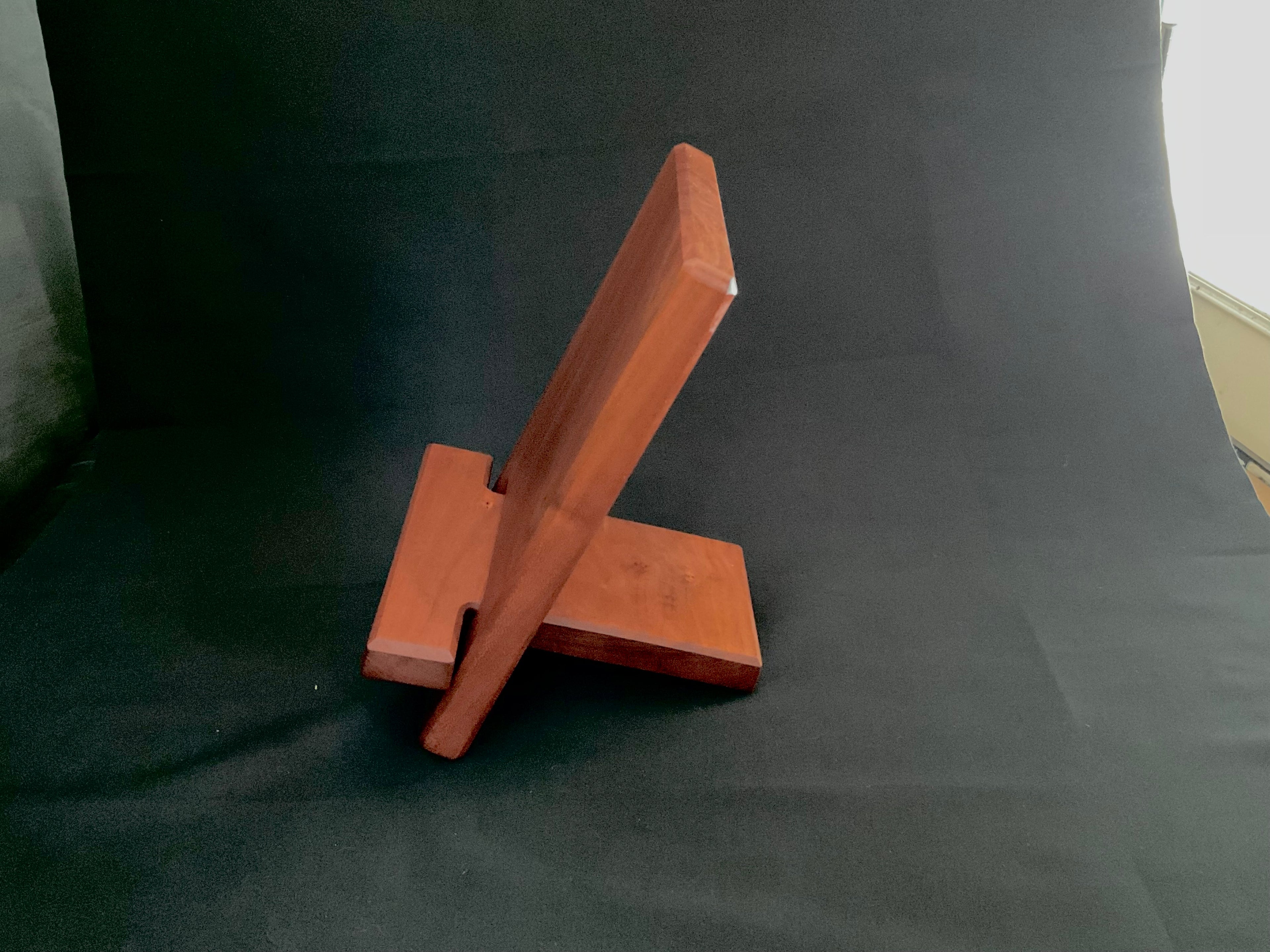 TABLET HOLDER