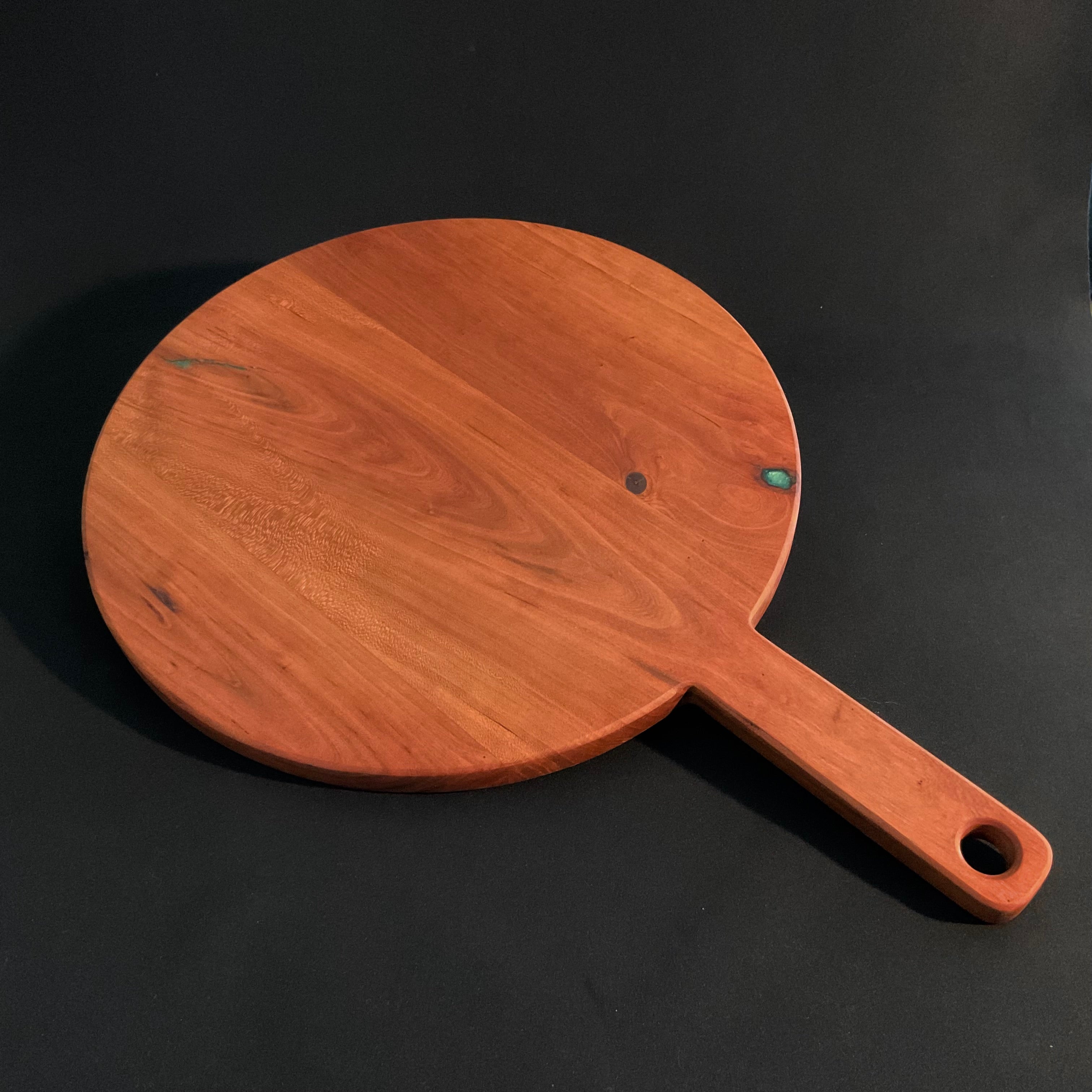 ROUND SERVING BOARD
